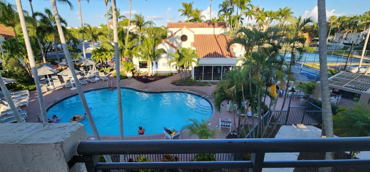 Dharma Home Suites Dania Beach At Sheridan Ocean Club Esterno foto