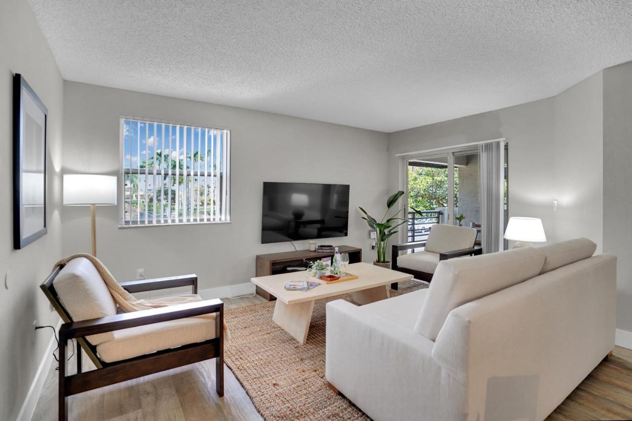 Dharma Home Suites Dania Beach At Sheridan Ocean Club Esterno foto