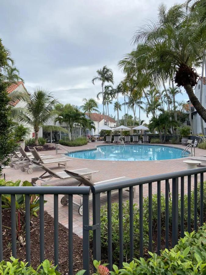 Dharma Home Suites Dania Beach At Sheridan Ocean Club Esterno foto