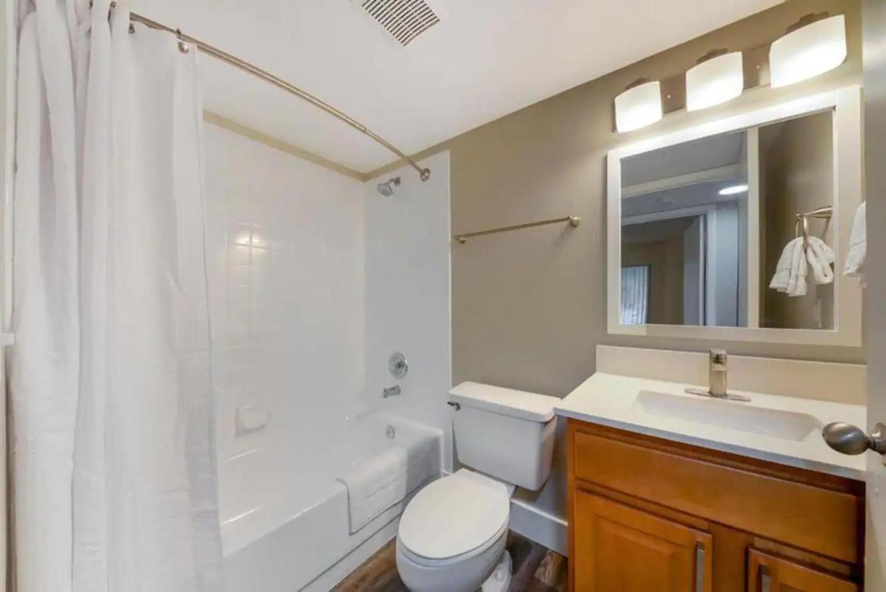 Dharma Home Suites Dania Beach At Sheridan Ocean Club Esterno foto