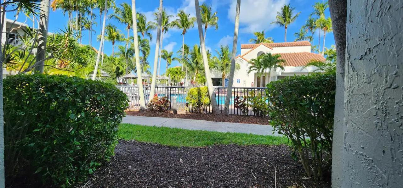 Dharma Home Suites Dania Beach At Sheridan Ocean Club Esterno foto